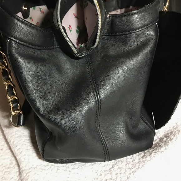 Betsey Johnson Satchel with Bow Lesque Sequins - Picture 5 of 6